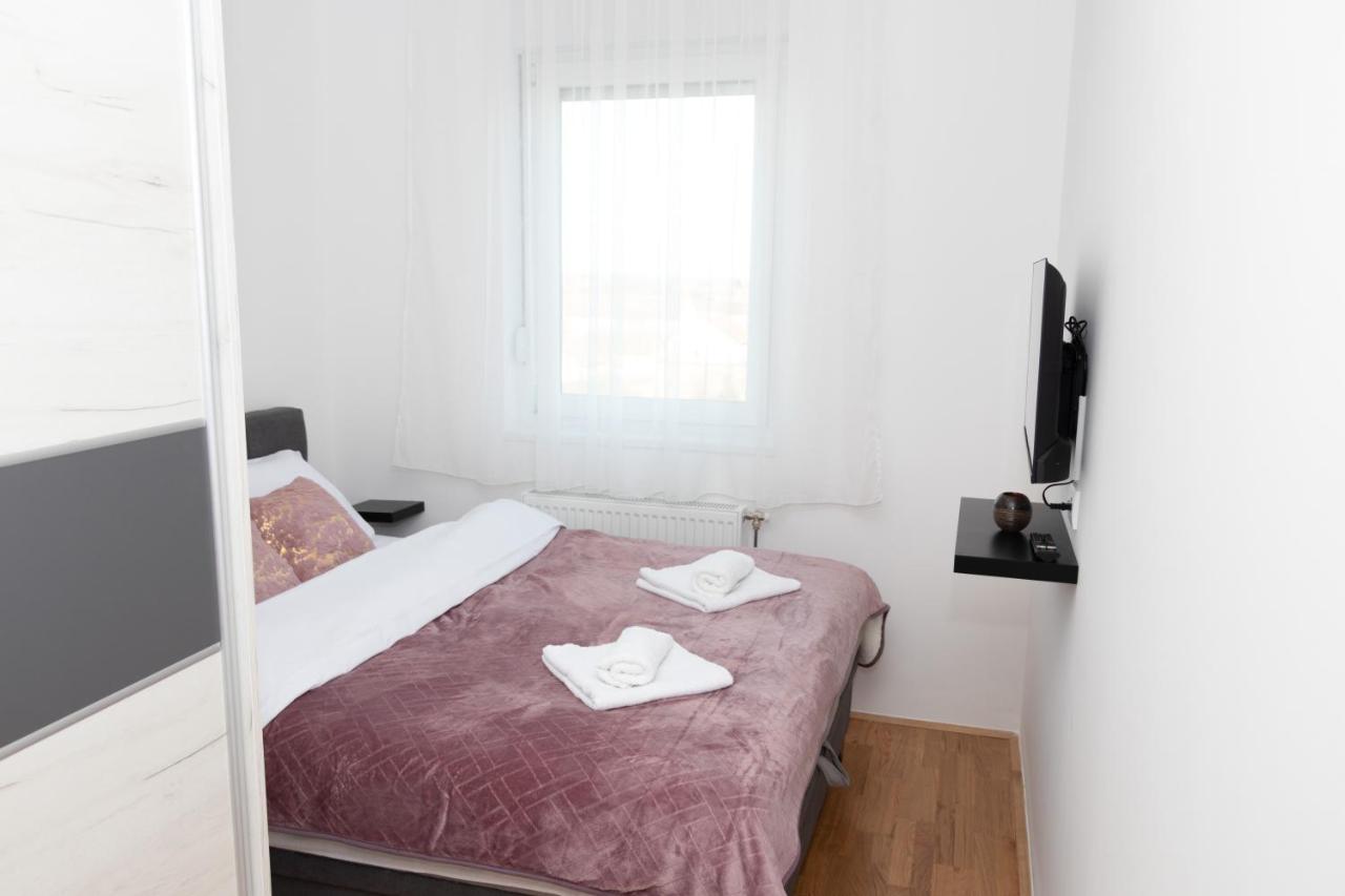 Millennium Apartment Bačka Palanka Eksteriør bilde